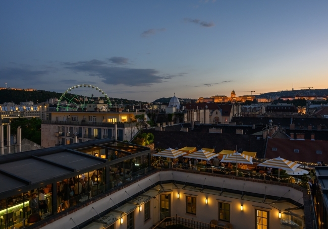 Discover how High Note SkyBar can host your next event any month of the year