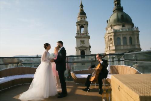 Csodás helyszín egy esküvői szertartásra a High Note SkyBar Panoráma Terasza